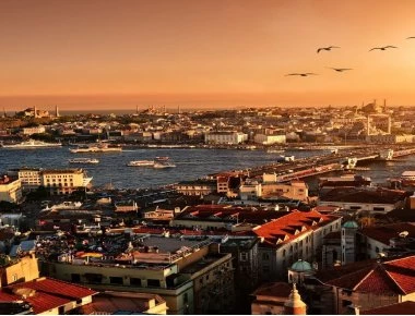 Ινδός κροίσος πλήρωσε διακοπές μίας εβδομάδας σε 3.500 υπαλλήλους του - Ας γινόταν και στην Ελλάδα